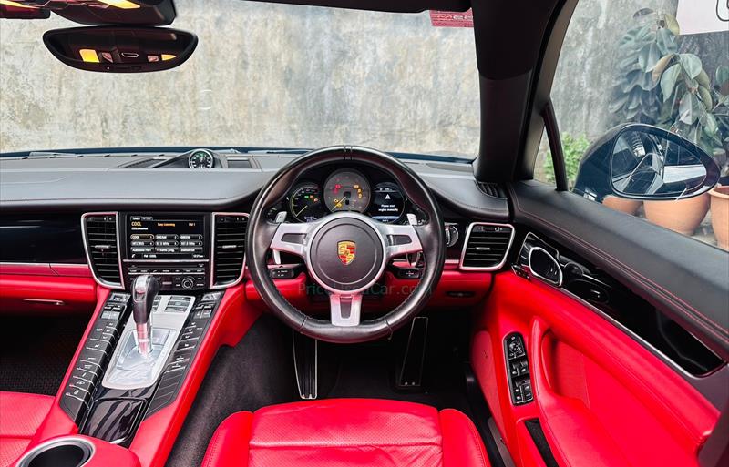 ขายรถเก๋งมือสอง-porsche-ปอร์เช่-panamera-รถปี2015-รหัส69520-720beb65.jpg ขายรถเก๋งมือสอง-porsche-ปอร์เช่-panamera-รถปี2015-รหัส69520-720beb65.jpg