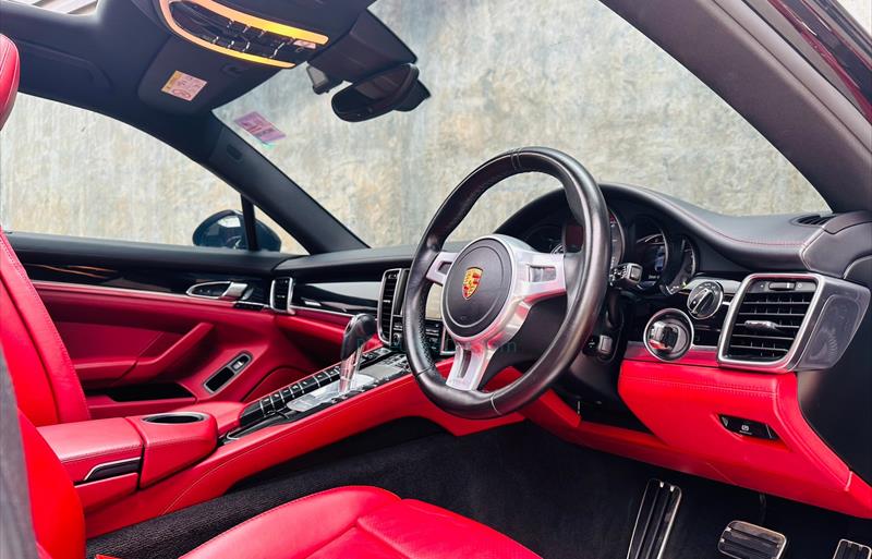 ขายรถเก๋งมือสอง-porsche-ปอร์เช่-panamera-รถปี2015-รหัส69520-77a0c380.jpg ขายรถเก๋งมือสอง-porsche-ปอร์เช่-panamera-รถปี2015-รหัส69520-77a0c380.jpg