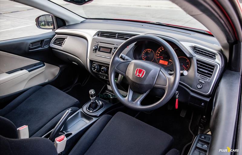 ขายรถเก๋งมือสอง-honda-ฮอนด้า-city-ซิตี้-รถปี2014-รหัส69543-8a3c82d1.jpg ขายรถเก๋งมือสอง-honda-ฮอนด้า-city-ซิตี้-รถปี2014-รหัส69543-8a3c82d1.jpg