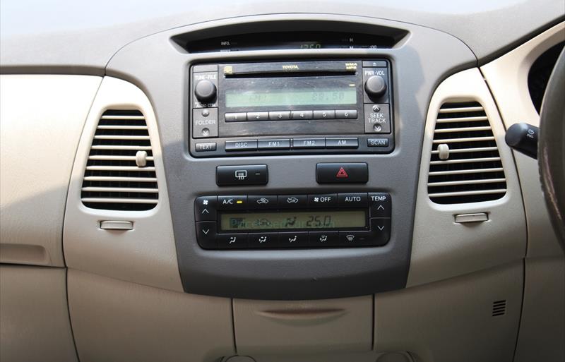 ขายรถตู้มือสอง-toyota-โตโยต้า-innova-อินโนวา-รถปี2011-รหัส69575-2e9b4ede.jpg ขายรถตู้มือสอง-toyota-โตโยต้า-innova-อินโนวา-รถปี2011-รหัส69575-2e9b4ede.jpg