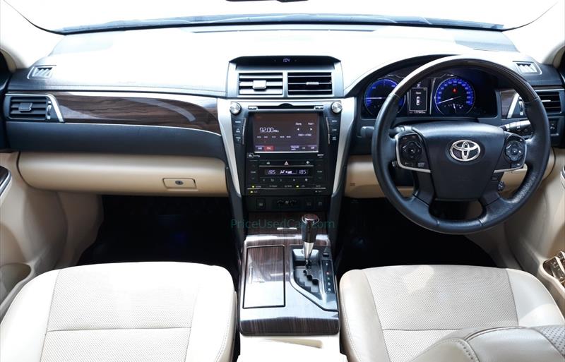 ขายรถเก๋งมือสอง-toyota-โตโยต้า-camry-คัมรี่-รถปี2015-รหัส69598-9e8e7c53.jpg ขายรถเก๋งมือสอง-toyota-โตโยต้า-camry-คัมรี่-รถปี2015-รหัส69598-9e8e7c53.jpg