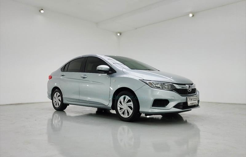 ขายรถเก๋งมือสอง-honda-ฮอนด้า-city-ซิตี้-รถปี2018-รหัส69607-cdc39d4a.jpg ขายรถเก๋งมือสอง-honda-ฮอนด้า-city-ซิตี้-รถปี2018-รหัส69607-cdc39d4a.jpg