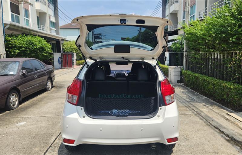ขายรถเก๋งมือสอง-toyota-โตโยต้า-yaris-ยาริส-รถปี2015-รหัส69617-5c4f760d.jpg ขายรถเก๋งมือสอง-toyota-โตโยต้า-yaris-ยาริส-รถปี2015-รหัส69617-5c4f760d.jpg