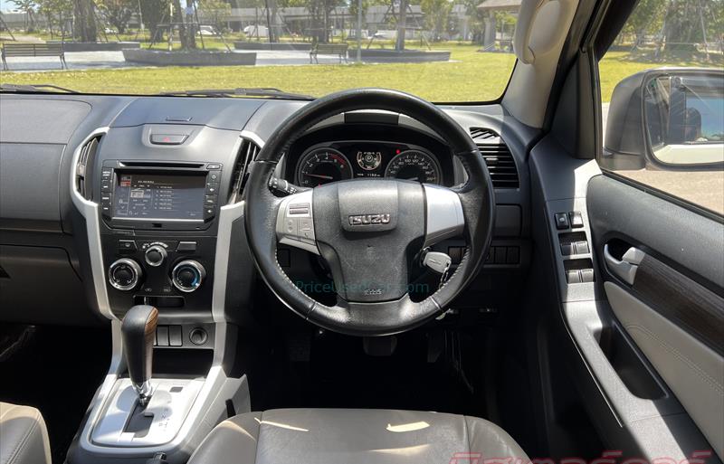 ขายรถ-suv-มือสอง-isuzu-อีซูซุ-mu-x-มิวเอ็กซ์-รถปี2016-รหัส69624-d4c8baba.jpg ขายรถ-suv-มือสอง-isuzu-อีซูซุ-mu-x-มิวเอ็กซ์-รถปี2016-รหัส69624-d4c8baba.jpg