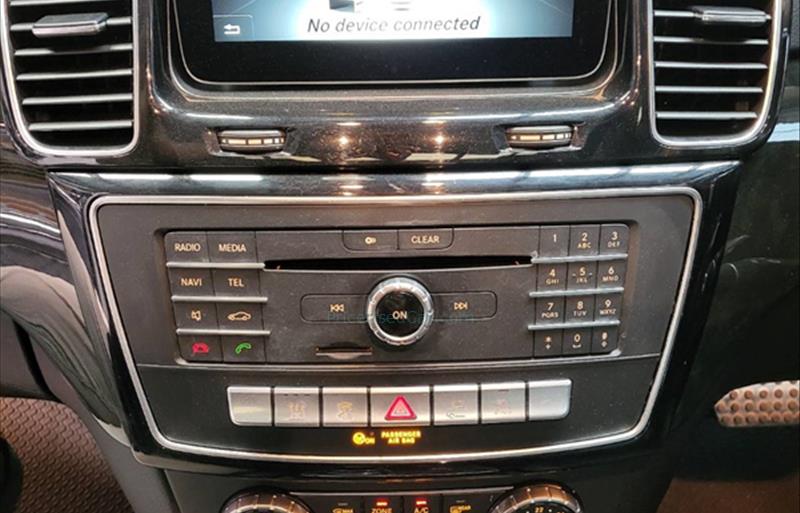 ขายรถเก๋งมือสอง-mercedes-benz-เมอร์เซเดสเบนซ์-gle500-รถปี2017-รหัส69627-37b944cd.jpg ขายรถเก๋งมือสอง-mercedes-benz-เมอร์เซเดสเบนซ์-gle500-รถปี2017-รหัส69627-37b944cd.jpg