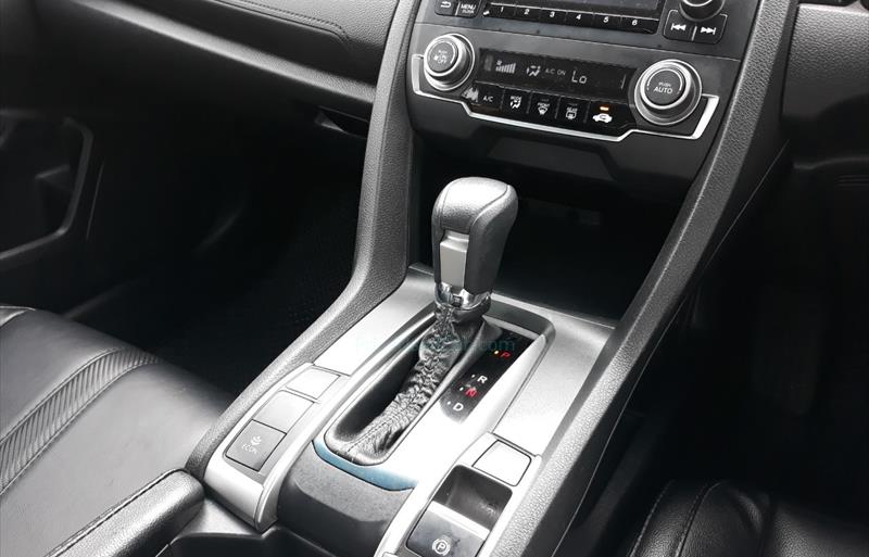 ขายรถเก๋งมือสอง-honda-ฮอนด้า-civic-ซีวิค-รถปี2019-รหัส69630-7b554489.jpg ขายรถเก๋งมือสอง-honda-ฮอนด้า-civic-ซีวิค-รถปี2019-รหัส69630-7b554489.jpg