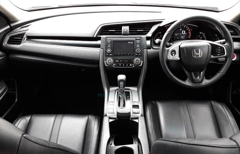 ขายรถเก๋งมือสอง honda civic รถปี2019 รหัส 69630 รูปที่8