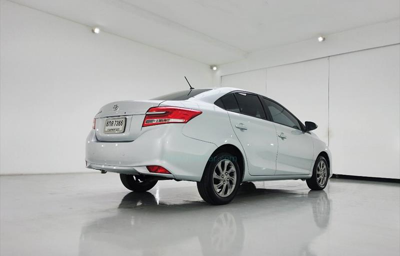 ขายรถเก๋งมือสอง toyota vios รถปี2017 รหัส 69633 รูปที่5