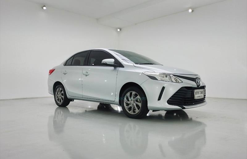 ขายรถเก๋งมือสอง-toyota-โตโยต้า-vios-วีออส-รถปี2017-รหัส69633-bb566dd3.jpg ขายรถเก๋งมือสอง-toyota-โตโยต้า-vios-วีออส-รถปี2017-รหัส69633-bb566dd3.jpg