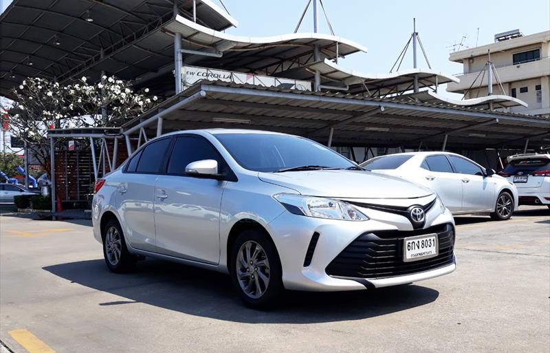ขายรถเก๋งมือสอง-toyota-โตโยต้า-vios-วีออส-รถปี2017-รหัส69635-1a16e5a7.jpg ขายรถเก๋งมือสอง-toyota-โตโยต้า-vios-วีออส-รถปี2017-รหัส69635-1a16e5a7.jpg