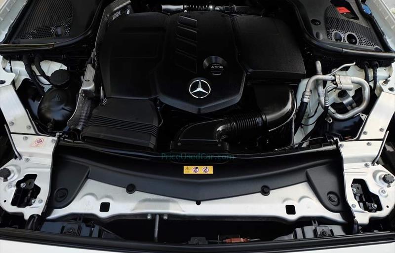 ขายรถเก๋งมือสอง-mercedes-benz-เมอร์เซเดสเบนซ์-e220-cdi-รถปี2017-รหัส69659-15373490.jpg ขายรถเก๋งมือสอง-mercedes-benz-เมอร์เซเดสเบนซ์-e220-cdi-รถปี2017-รหัส69659-15373490.jpg