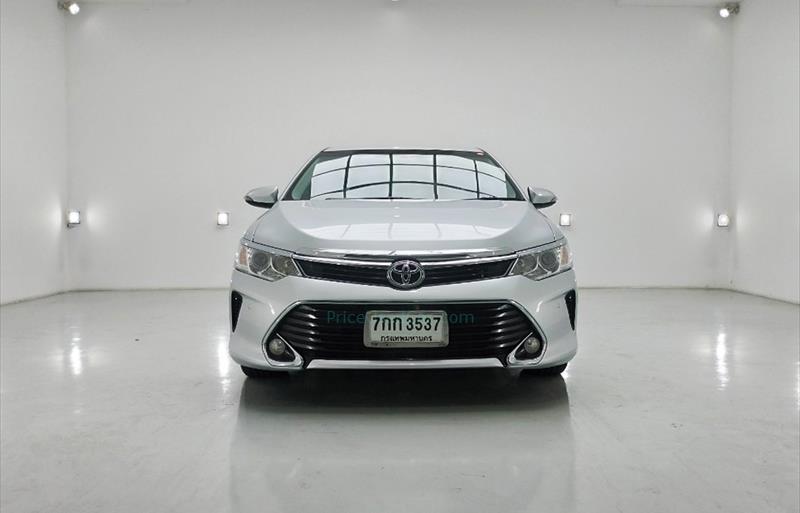 ขายรถเก๋งมือสอง toyota camry รถปี2017 รหัส 69673 รูปที่2