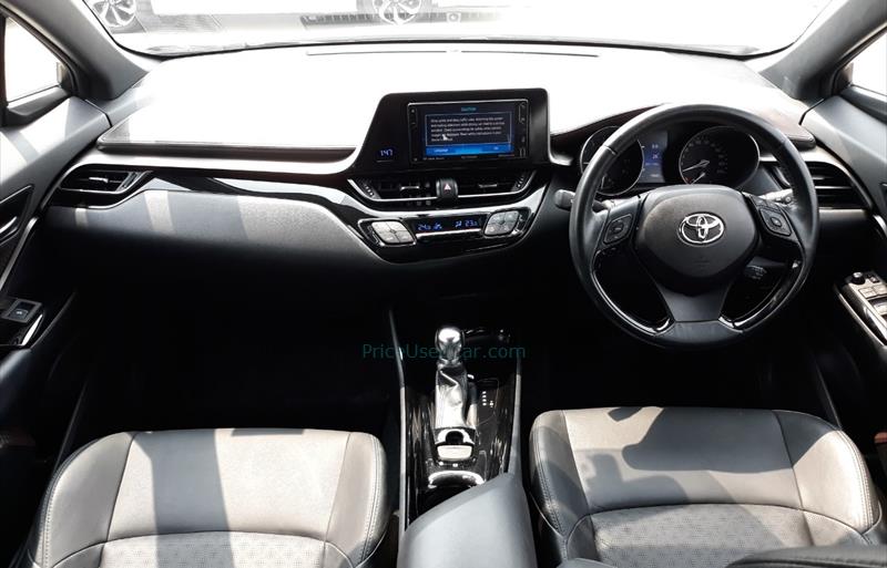 ขายรถเก๋งมือสอง toyota chr รถปี2018 รหัส 69686 รูปที่8