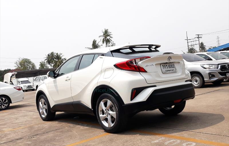ขายรถเก๋งมือสอง-toyota-โตโยต้า-chr-ซีเอชอาร์-รถปี2018-รหัส69686-8ee2201c.jpg ขายรถเก๋งมือสอง-toyota-โตโยต้า-chr-ซีเอชอาร์-รถปี2018-รหัส69686-8ee2201c.jpg