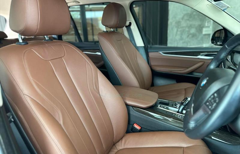 ขายรถ-suv-มือสอง-bmw-บีเอ็มดับบลิว-x5-เอ็กซ์5-รถปี2015-รหัส69690-b4b9c301.jpg ขายรถ-suv-มือสอง-bmw-บีเอ็มดับบลิว-x5-เอ็กซ์5-รถปี2015-รหัส69690-b4b9c301.jpg