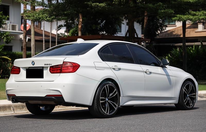 ขายรถเก๋งมือสอง bmw 320i รถปี2013 รหัส 69715 รูปที่3