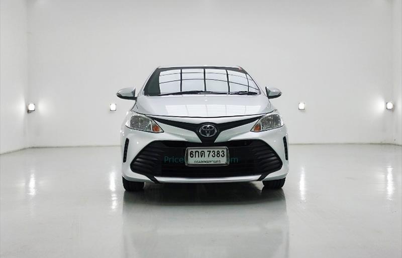 ขายรถเก๋งมือสอง-toyota-โตโยต้า-vios-วีออส-รถปี2017-รหัส69729-ed6f74a8.jpg ขายรถเก๋งมือสอง-toyota-โตโยต้า-vios-วีออส-รถปี2017-รหัส69729-ed6f74a8.jpg