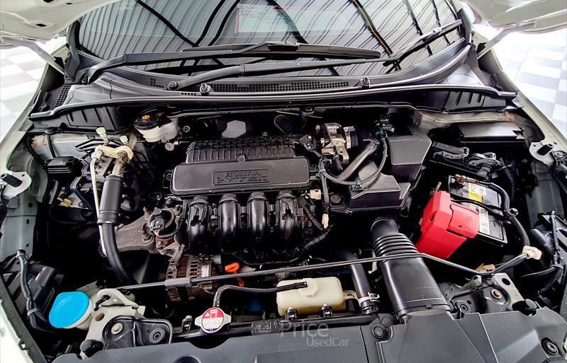 ขายรถเก๋งมือสอง-honda-ฮอนด้า-รถปี2014-รหัส69734-190139ce.jpg ขายรถเก๋งมือสอง-honda-ฮอนด้า-รถปี2014-รหัส69734-190139ce.jpg