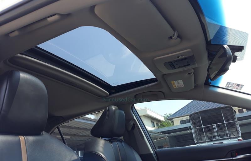 ขายรถเก๋งมือสอง-toyota-โตโยต้า-camry-คัมรี่-รถปี2019-รหัส69751-f1dfa599.jpg ขายรถเก๋งมือสอง-toyota-โตโยต้า-camry-คัมรี่-รถปี2019-รหัส69751-f1dfa599.jpg