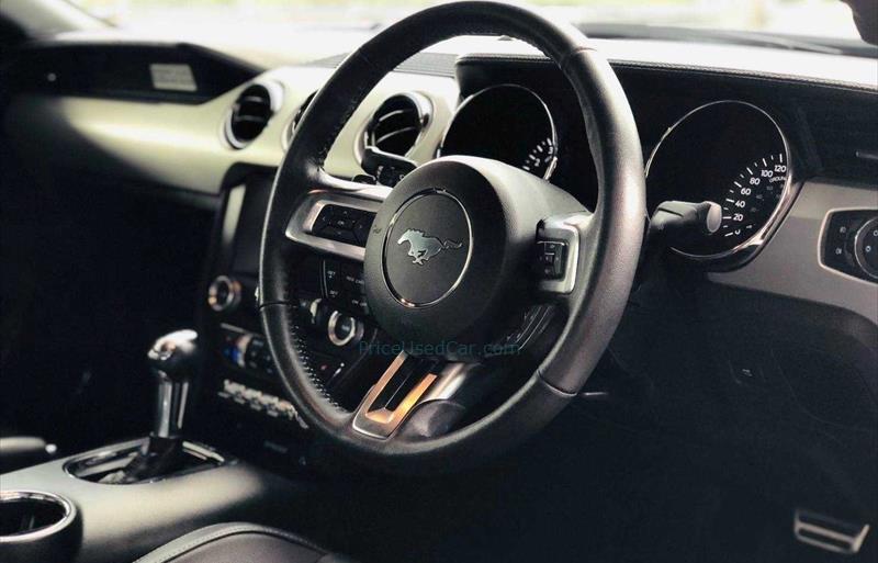 ขายรถเก๋งมือสอง-ford-ฟอร์ด-mustang-มัสแตงค์-รถปี2017-รหัส69754-b77b2bd4.jpg ขายรถเก๋งมือสอง-ford-ฟอร์ด-mustang-มัสแตงค์-รถปี2017-รหัส69754-b77b2bd4.jpg