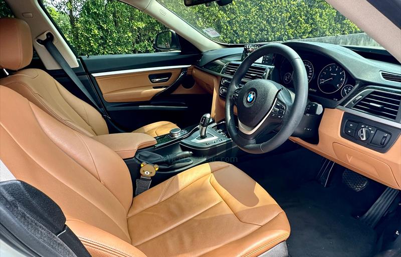 ขายรถเก๋งมือสอง bmw 320d รถปี2019 รหัส 69756 รูปที่9