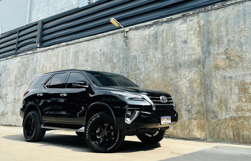 ขายรถอเนกประสงค์มือสอง toyota fortuner รถปี2019 รหัส 69788 รูปที่3