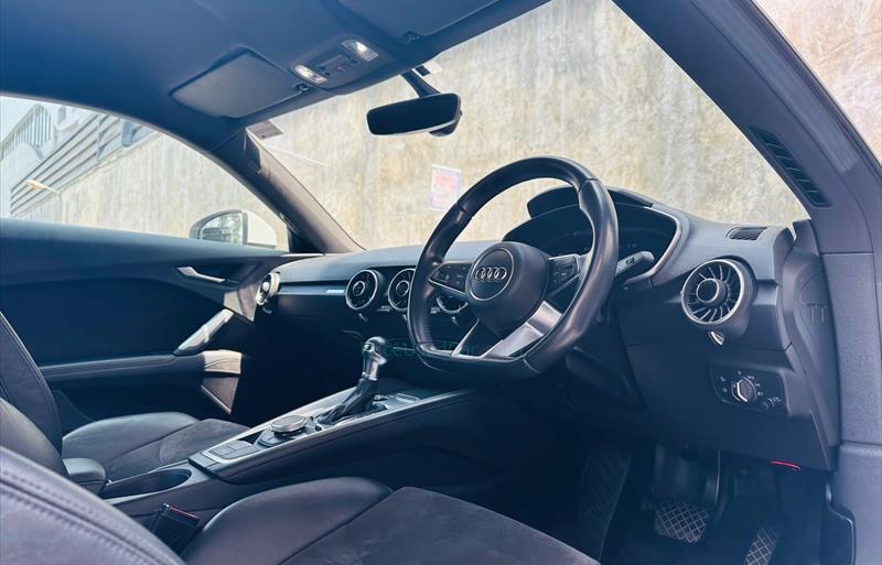 ขายรถเก๋งมือสอง-audi-ออดี้-tt-ทีที-รถปี2017-รหัส69848-d0a52567.jpg ขายรถเก๋งมือสอง-audi-ออดี้-tt-ทีที-รถปี2017-รหัส69848-d0a52567.jpg