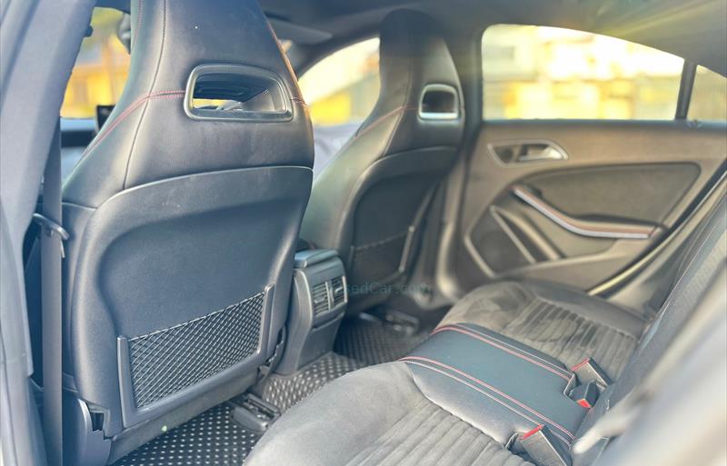 ขายรถเก๋งมือสอง-mercedes-benz-เมอร์เซเดสเบนซ์-cla250-amg-ซีแอลเอสองห้าศูนย์-เอเอ็มจี-รถปี2017-รหัส69849-346b7275.jpg ขายรถเก๋งมือสอง-mercedes-benz-เมอร์เซเดสเบนซ์-cla250-amg-ซีแอลเอสองห้าศูนย์-เอเอ็มจี-รถปี2017-รหัส69849-346b7275.jpg