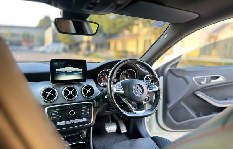 ขายรถเก๋งมือสอง-mercedes-benz-เมอร์เซเดสเบนซ์-cla250-amg-ซีแอลเอสองห้าศูนย์-เอเอ็มจี-รถปี2017-รหัส69849-8cdb5af5.jpg ขายรถเก๋งมือสอง-mercedes-benz-เมอร์เซเดสเบนซ์-cla250-amg-ซีแอลเอสองห้าศูนย์-เอเอ็มจี-รถปี2017-รหัส69849-8cdb5af5.jpg