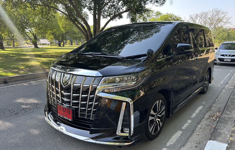รถตู้มือสอง TOYOTA ALPHARD รถปี 2021