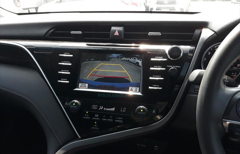 ขายรถเก๋งมือสอง-toyota-โตโยต้า-camry-คัมรี่-รถปี2019-รหัส69851-bd467817.jpg ขายรถเก๋งมือสอง-toyota-โตโยต้า-camry-คัมรี่-รถปี2019-รหัส69851-bd467817.jpg