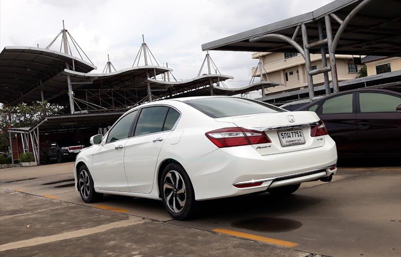 ขายรถเก๋งมือสอง-honda-ฮอนด้า-accord-แอคคอร์ด-รถปี2016-รหัส69854-1e43787c.jpg ขายรถเก๋งมือสอง-honda-ฮอนด้า-accord-แอคคอร์ด-รถปี2016-รหัส69854-1e43787c.jpg