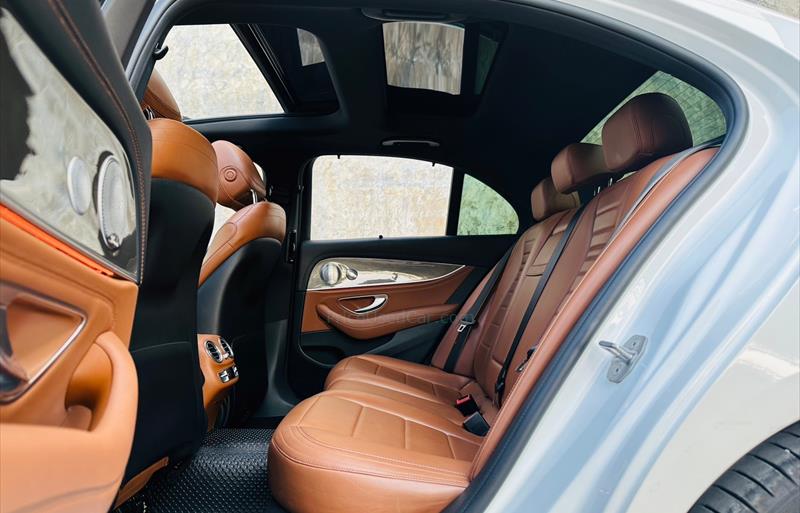 ขายรถเก๋งมือสอง-mercedes-benz-เมอร์เซเดสเบนซ์-e350-รถปี2018-รหัส69871-a349bbe8.jpg ขายรถเก๋งมือสอง-mercedes-benz-เมอร์เซเดสเบนซ์-e350-รถปี2018-รหัส69871-a349bbe8.jpg