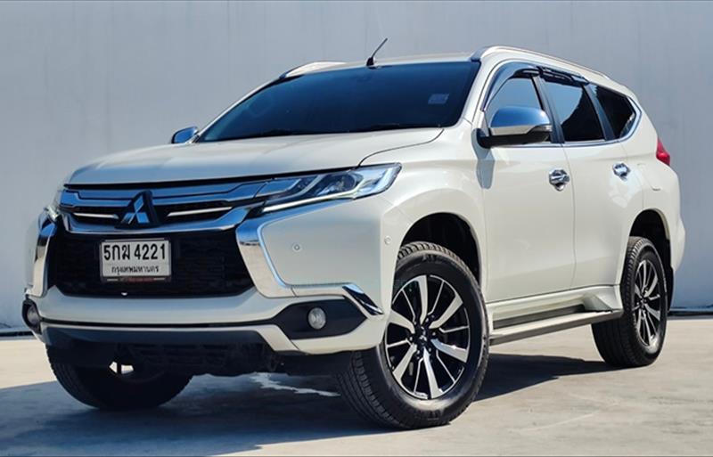รถ SUV มือสอง  MITSUBISHI PAJERO SPORT 2.4 GT Premium 4WD รถปี2015