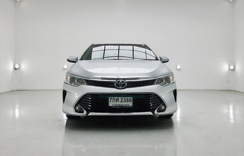 ขายรถเก๋งมือสอง-toyota-โตโยต้า-camry-คัมรี่-รถปี2018-รหัส69912-0d2d49df.jpg ขายรถเก๋งมือสอง-toyota-โตโยต้า-camry-คัมรี่-รถปี2018-รหัส69912-0d2d49df.jpg