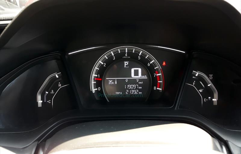 ขายรถเก๋งมือสอง-honda-ฮอนด้า-civic-ซีวิค-รถปี2017-รหัส69940-69e695c4.jpg ขายรถเก๋งมือสอง-honda-ฮอนด้า-civic-ซีวิค-รถปี2017-รหัส69940-69e695c4.jpg