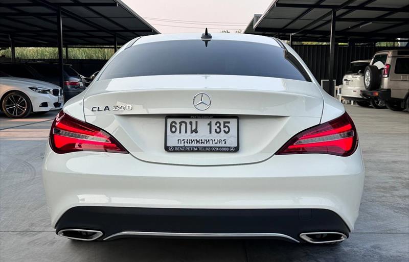 ขายรถเก๋งมือสอง-mercedes-benz-เมอร์เซเดสเบนซ์-cla200-รถปี2017-รหัส69944-3268f708.jpg ขายรถเก๋งมือสอง-mercedes-benz-เมอร์เซเดสเบนซ์-cla200-รถปี2017-รหัส69944-3268f708.jpg