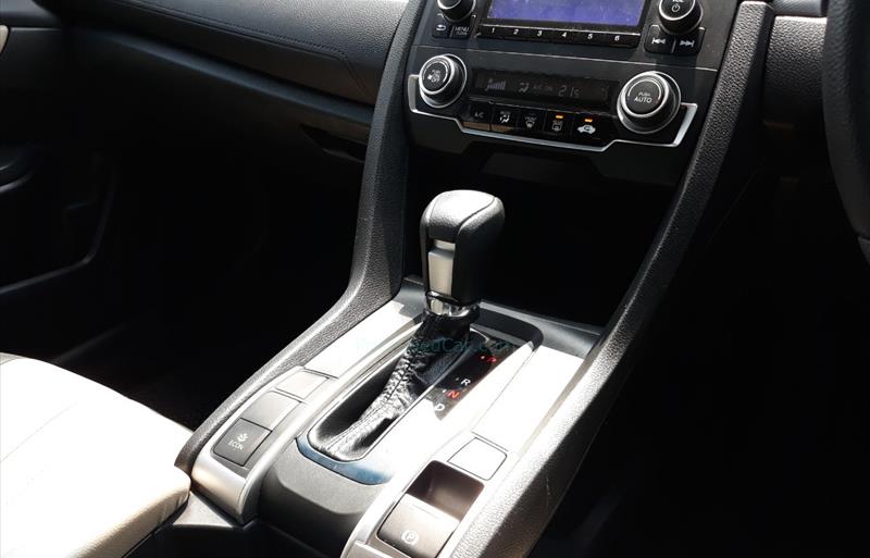 ขายรถเก๋งมือสอง-honda-ฮอนด้า-civic-ซีวิค-รถปี2018-รหัส69945-a0bb2ba0.jpg ขายรถเก๋งมือสอง-honda-ฮอนด้า-civic-ซีวิค-รถปี2018-รหัส69945-a0bb2ba0.jpg