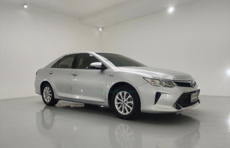 ขายรถเก๋งมือสอง-toyota-โตโยต้า-camry-คัมรี่-รถปี2017-รหัส69963-9f940431.jpg ขายรถเก๋งมือสอง-toyota-โตโยต้า-camry-คัมรี่-รถปี2017-รหัส69963-9f940431.jpg