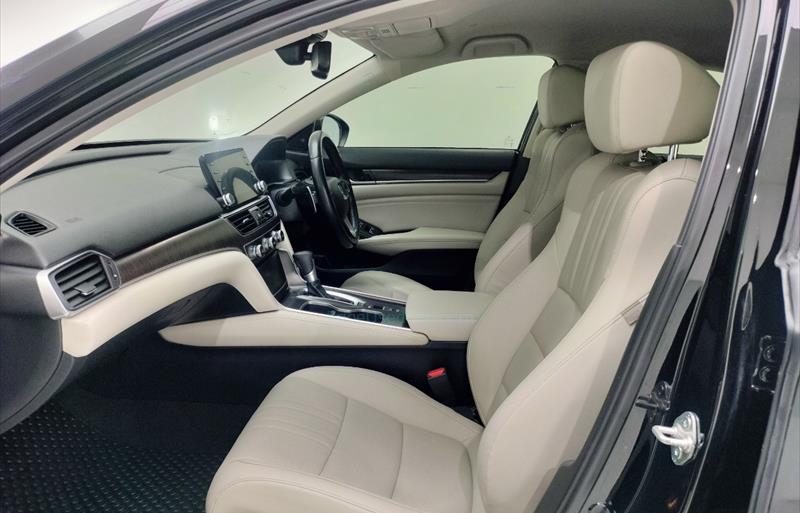 ขายรถเก๋งมือสอง-honda-ฮอนด้า-accord-แอคคอร์ด-รถปี2019-รหัส69965-6e176938.jpg ขายรถเก๋งมือสอง-honda-ฮอนด้า-accord-แอคคอร์ด-รถปี2019-รหัส69965-6e176938.jpg