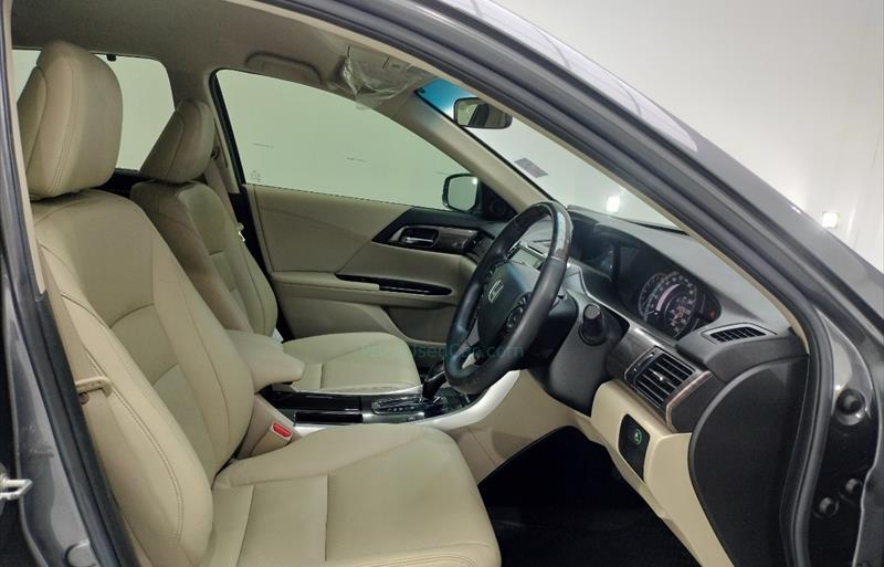 ขายรถเก๋งมือสอง-honda-ฮอนด้า-accord-แอคคอร์ด-รถปี2016-รหัส69967-54f8710b.jpg ขายรถเก๋งมือสอง-honda-ฮอนด้า-accord-แอคคอร์ด-รถปี2016-รหัส69967-54f8710b.jpg