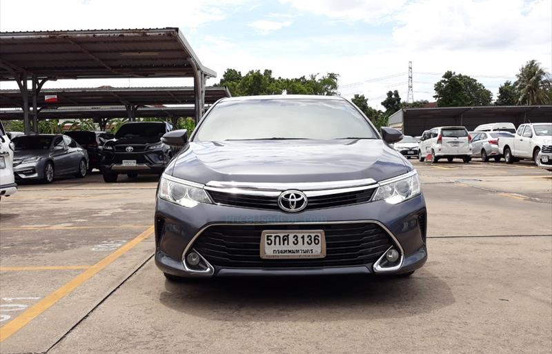 ขายรถเก๋งมือสอง toyota camry รถปี2017 รหัส 69972 รูปที่2