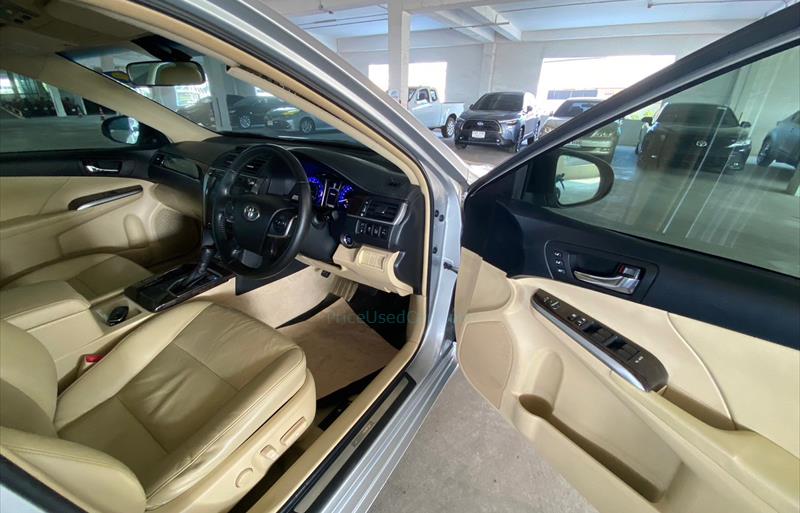 ขายรถเก๋งมือสอง-toyota-โตโยต้า-camry-คัมรี่-รถปี2017-รหัส69974-3475f413.jpg ขายรถเก๋งมือสอง-toyota-โตโยต้า-camry-คัมรี่-รถปี2017-รหัส69974-3475f413.jpg