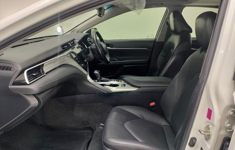ขายรถเก๋งมือสอง-toyota-โตโยต้า-camry-คัมรี่-รถปี2019-รหัส69977-b4a00b52.jpg ขายรถเก๋งมือสอง-toyota-โตโยต้า-camry-คัมรี่-รถปี2019-รหัส69977-b4a00b52.jpg