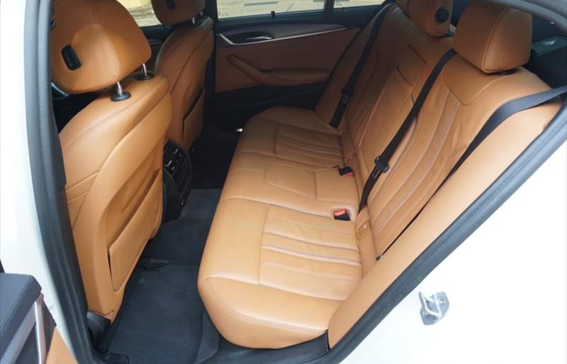 ขายรถเก๋งมือสอง-bmw-บีเอ็มดับบลิว-520d-ห้าสองศูนย์ดี-รถปี2019-รหัส69980-3d52fe7b.jpeg ขายรถเก๋งมือสอง-bmw-บีเอ็มดับบลิว-520d-ห้าสองศูนย์ดี-รถปี2019-รหัส69980-3d52fe7b.jpeg