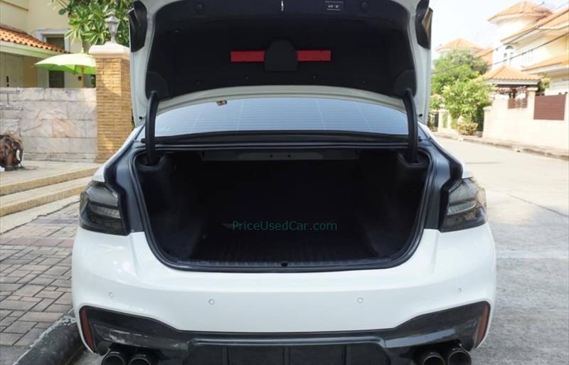 ขายรถเก๋งมือสอง-bmw-บีเอ็มดับบลิว-520d-ห้าสองศูนย์ดี-รถปี2019-รหัส69980-8e6a7d25.jpeg ขายรถเก๋งมือสอง-bmw-บีเอ็มดับบลิว-520d-ห้าสองศูนย์ดี-รถปี2019-รหัส69980-8e6a7d25.jpeg