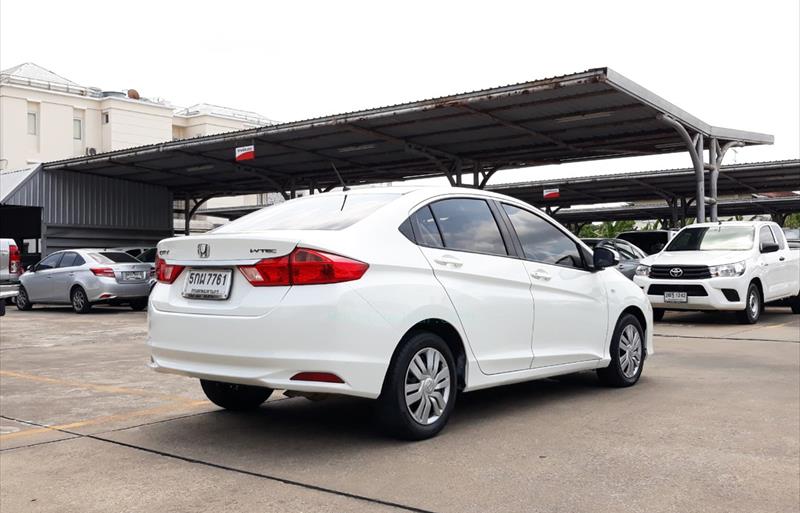 ขายรถเก๋งมือสอง-honda-ฮอนด้า-city-ซิตี้-รถปี2016-รหัส69982-eed32287.jpg ขายรถเก๋งมือสอง-honda-ฮอนด้า-city-ซิตี้-รถปี2016-รหัส69982-eed32287.jpg