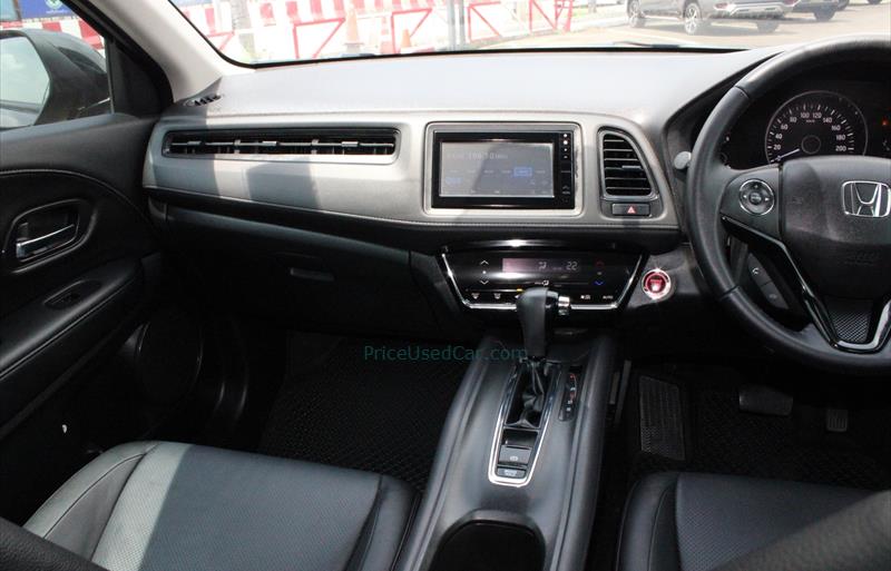 ขายรถ-suv-มือสอง-honda-ฮอนด้า-hr-v-เอชอาร์วี-รถปี2021-รหัส69997-2021bc5f.jpg ขายรถ-suv-มือสอง-honda-ฮอนด้า-hr-v-เอชอาร์วี-รถปี2021-รหัส69997-2021bc5f.jpg