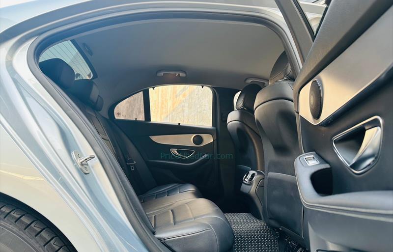 ขายรถเก๋งมือสอง-mercedes-benz-เมอร์เซเดสเบนซ์-c350-ซีสามห้าศูนย์-รถปี2016-รหัส70046-2bc5a1ee.jpg ขายรถเก๋งมือสอง-mercedes-benz-เมอร์เซเดสเบนซ์-c350-ซีสามห้าศูนย์-รถปี2016-รหัส70046-2bc5a1ee.jpg