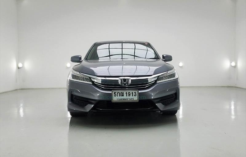 ขายรถเก๋งมือสอง honda accord รถปี2016 รหัส 70080 รูปที่2